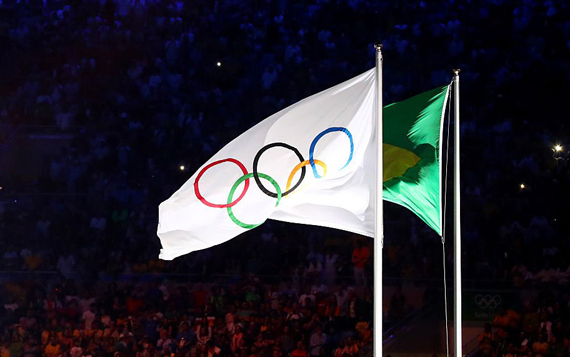 Спортсмен, выступающий под олимпийским флагом, одержал победу первое золото в Рио